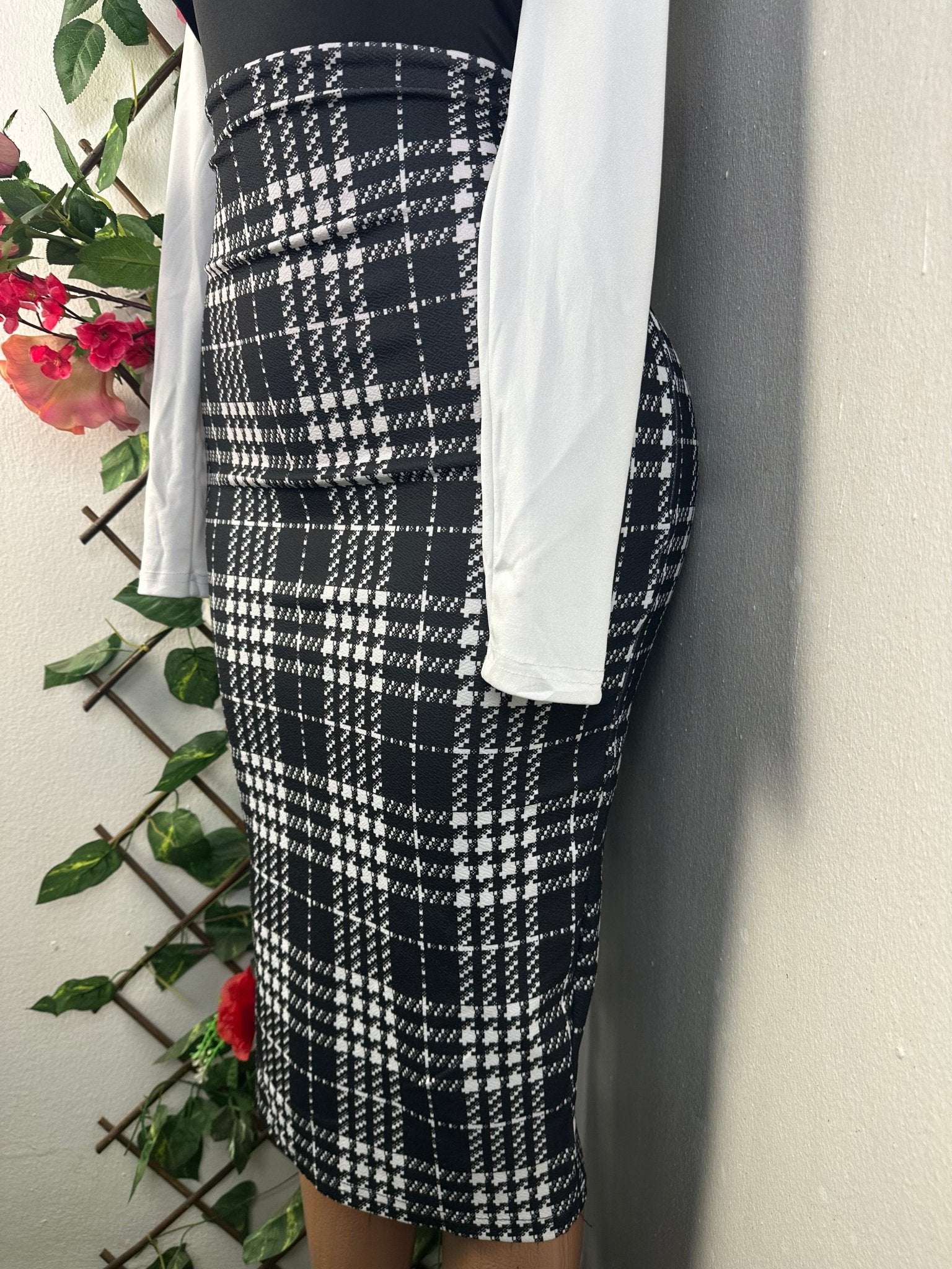 Robe moulante manches longues - Perluna Store - kinshasa