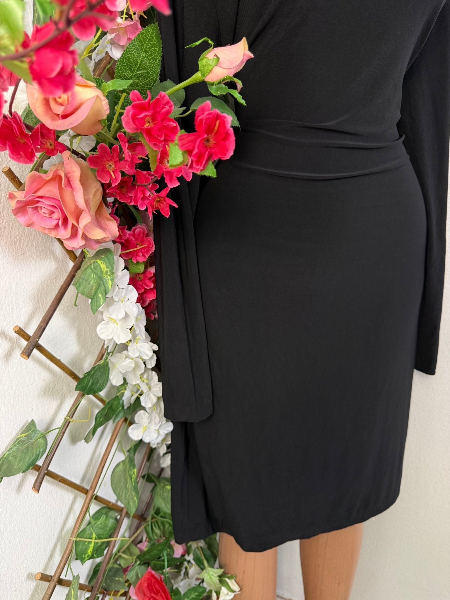 Robe moulante manches longues - Perluna Store - kinshasa