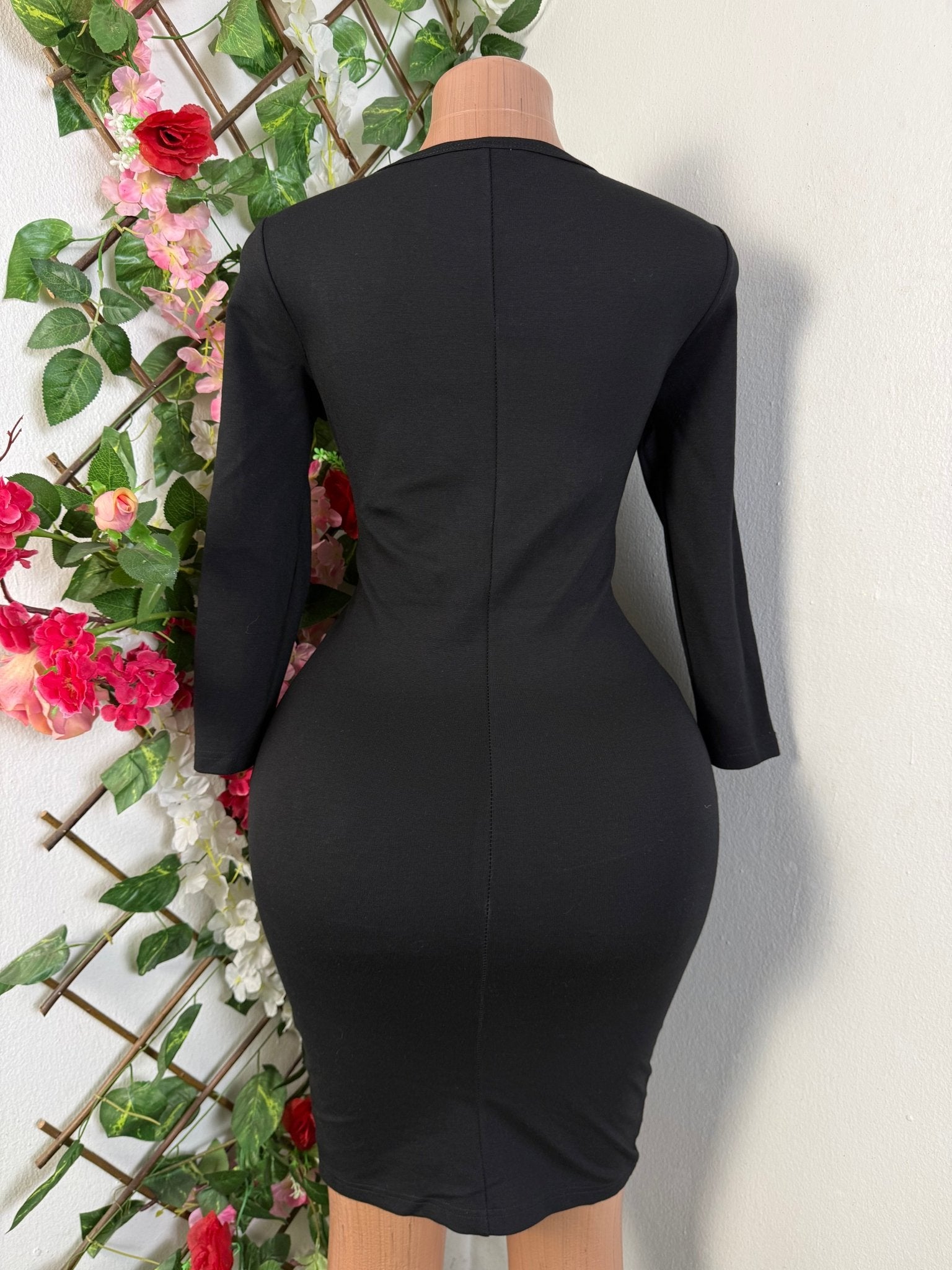 Robe moulante manches longues - Perluna Store - kinshasa