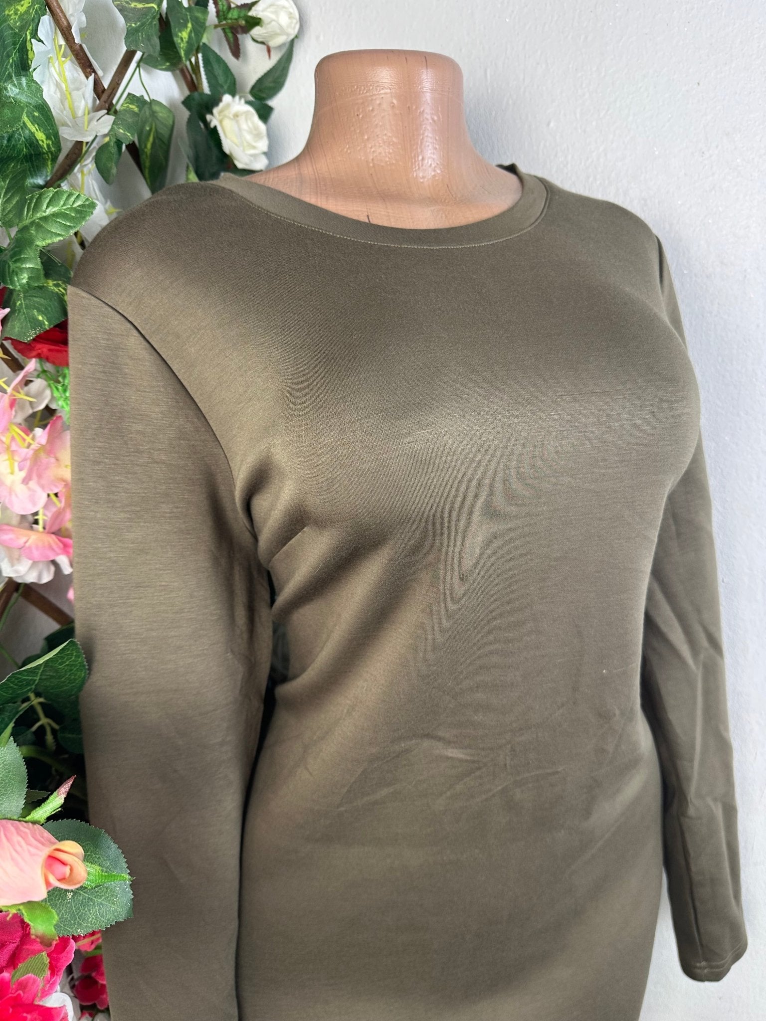 Robe moulante manches longues - Perluna Store - kinshasa