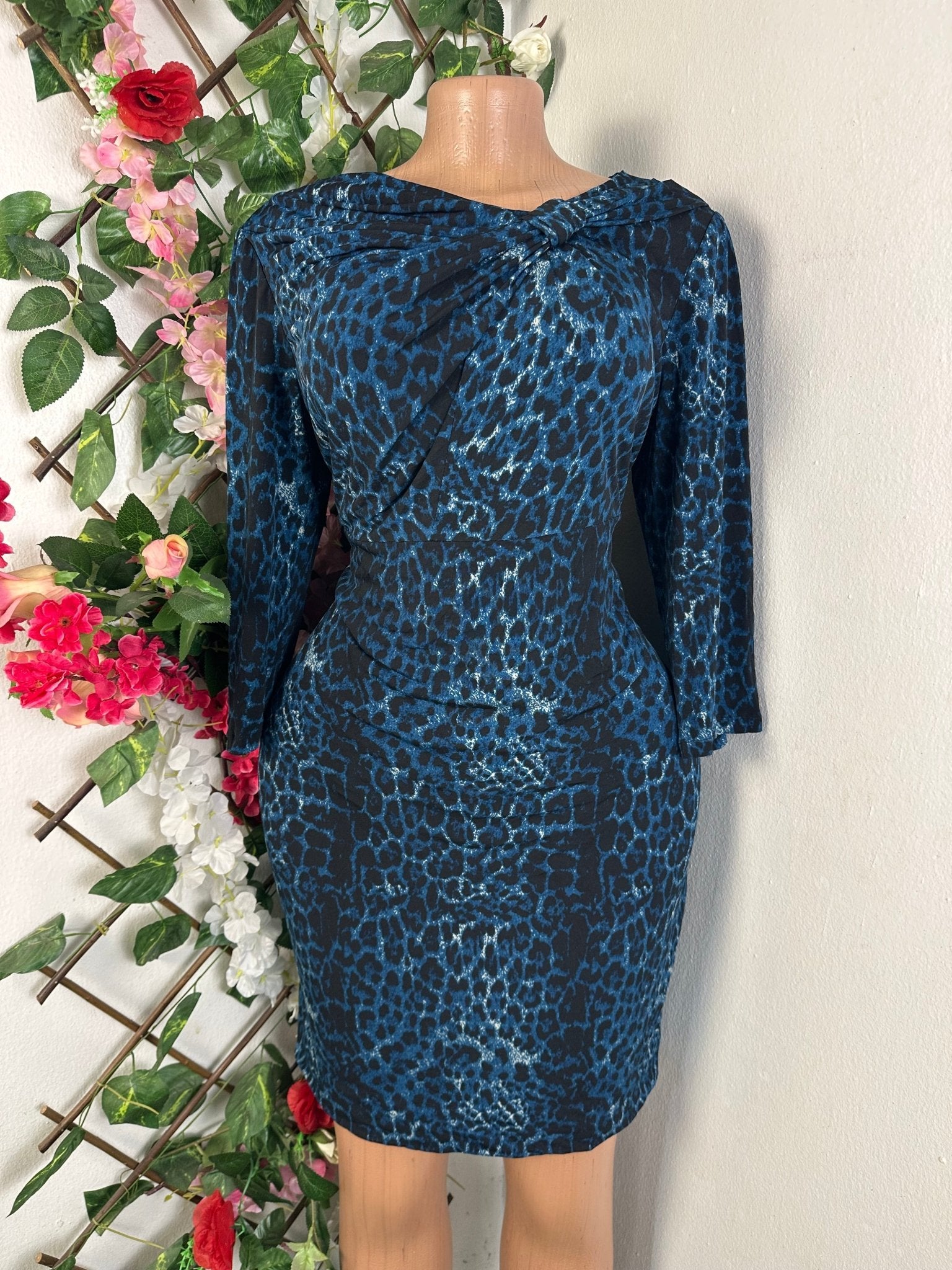 Robe moulante manches3/4 imprimée animal - Perluna Store - kinshasa