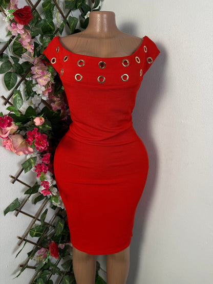 Robe moulante mi longue décolleté bateau - Perluna Store - kinshasa