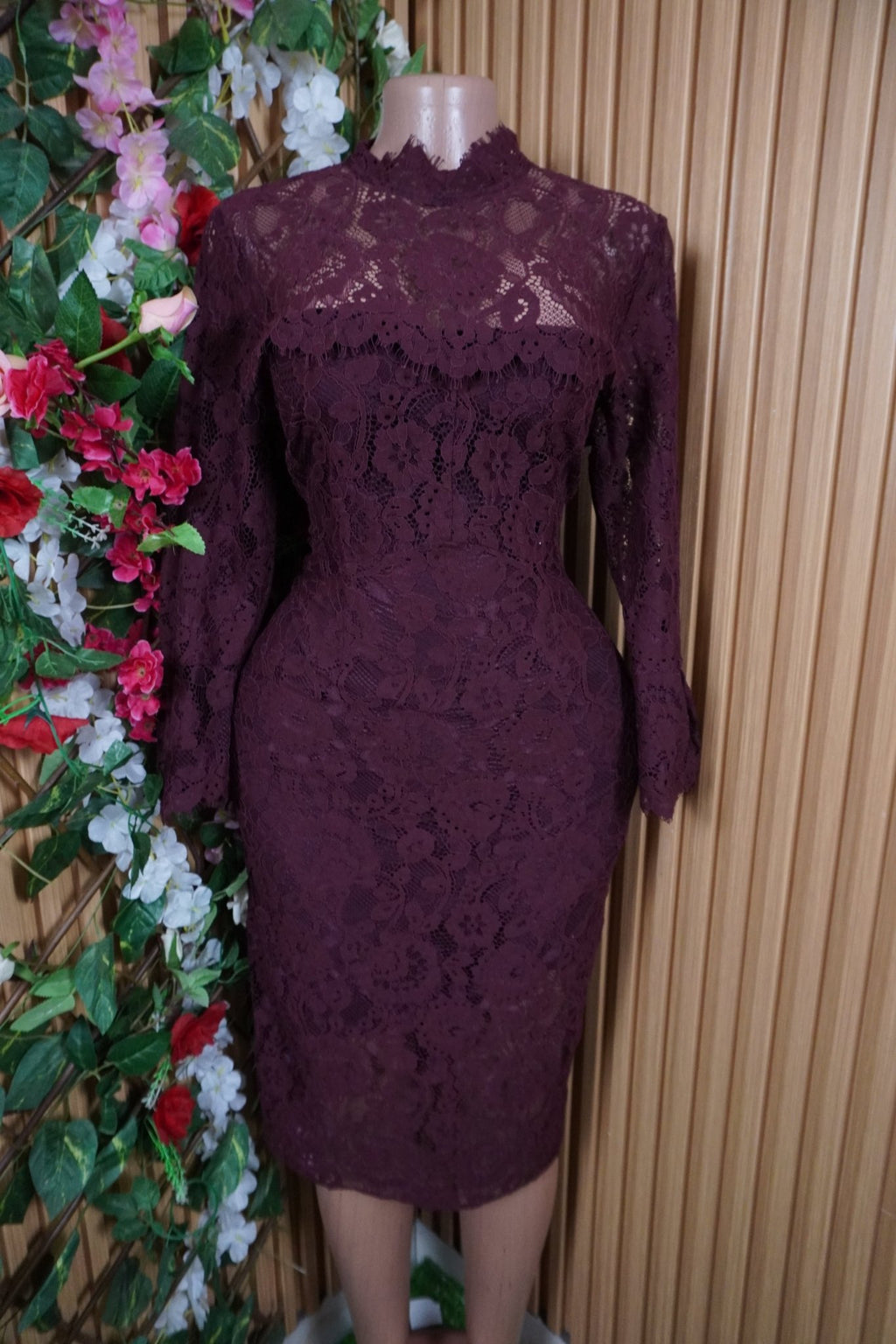 Robe moulante mi-longue manches longues fleurie dénudée-S - Perluna Store