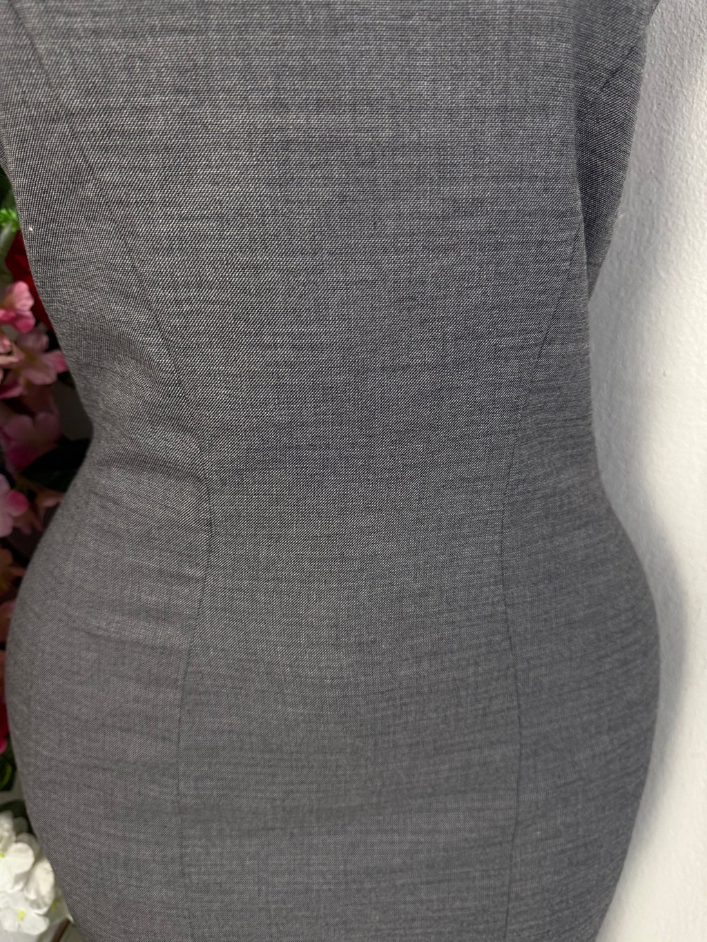 Robe moulante mi longue sans manche - Perluna Store