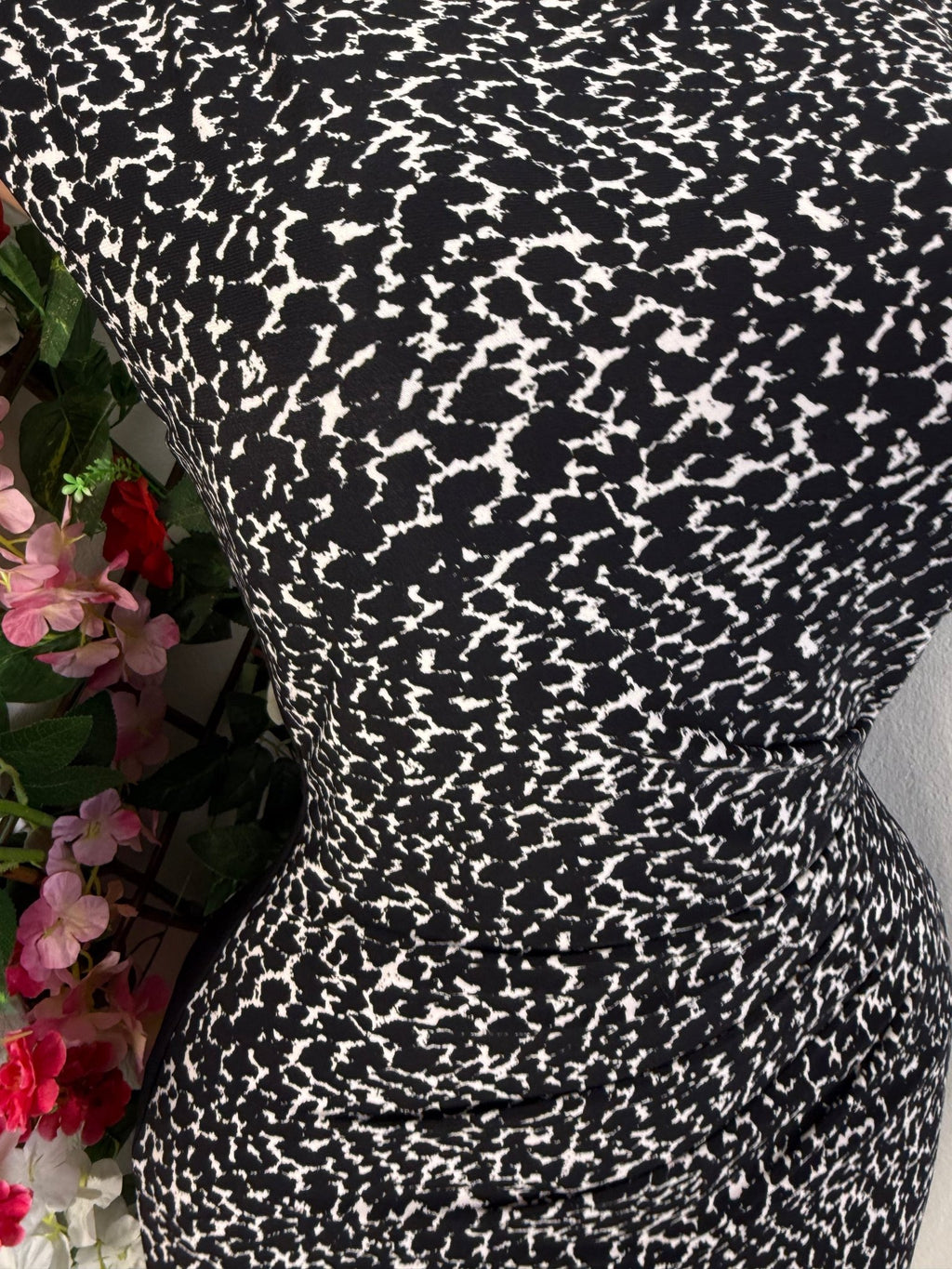 Robe moulante motif léopard - Perluna Store