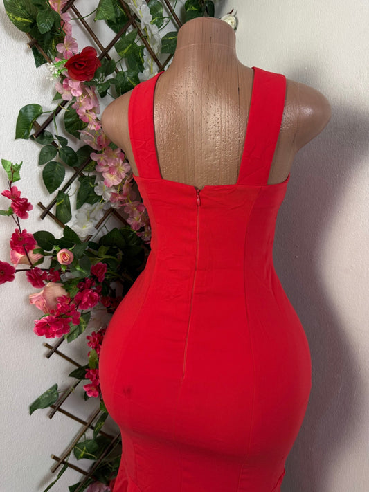 Robe moulante sans manche a ourlet - Perluna Store - kinshasa