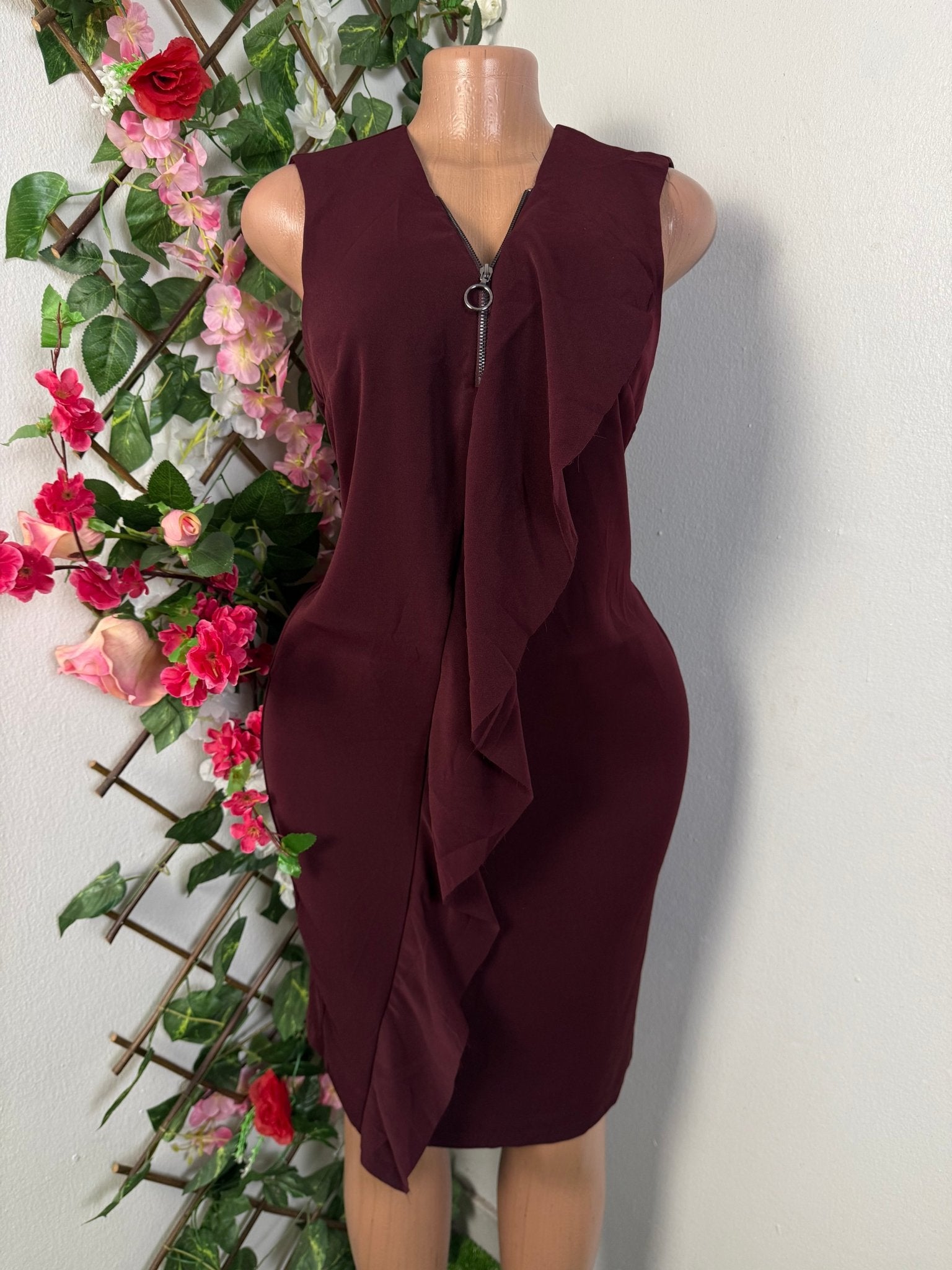 Robe moulante sans manche fermeture eclaire - Perluna Store - kinshasa