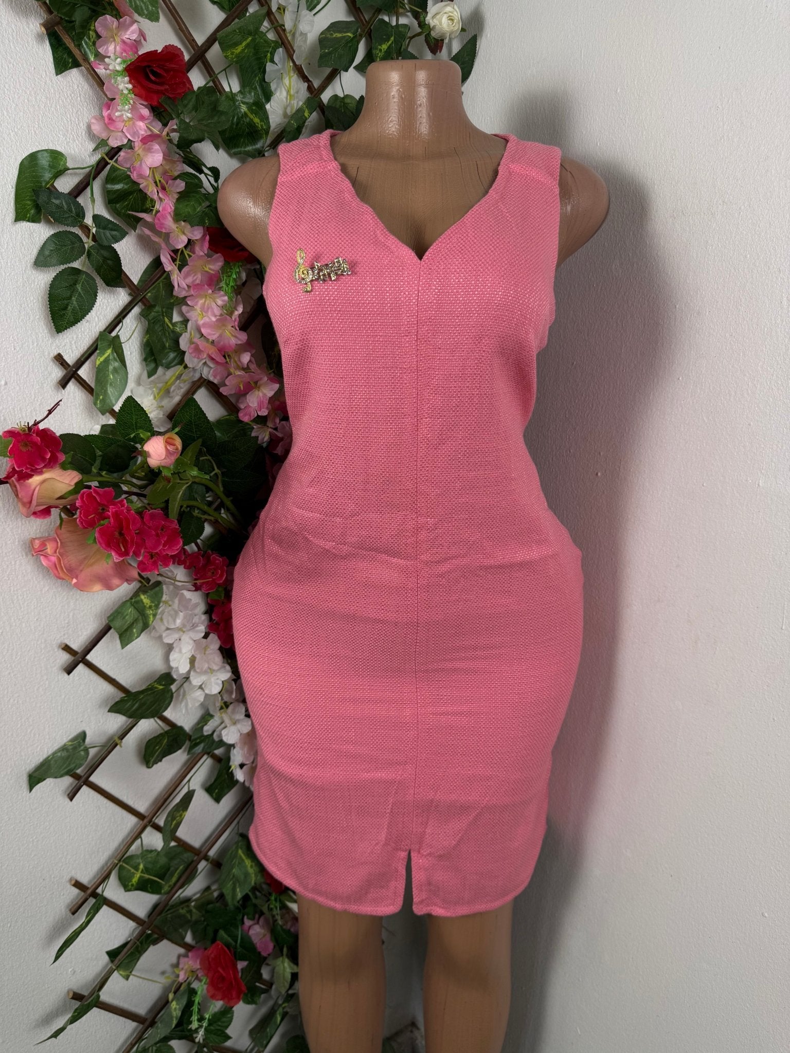 Robe moulante sans manches col V - Perluna Store