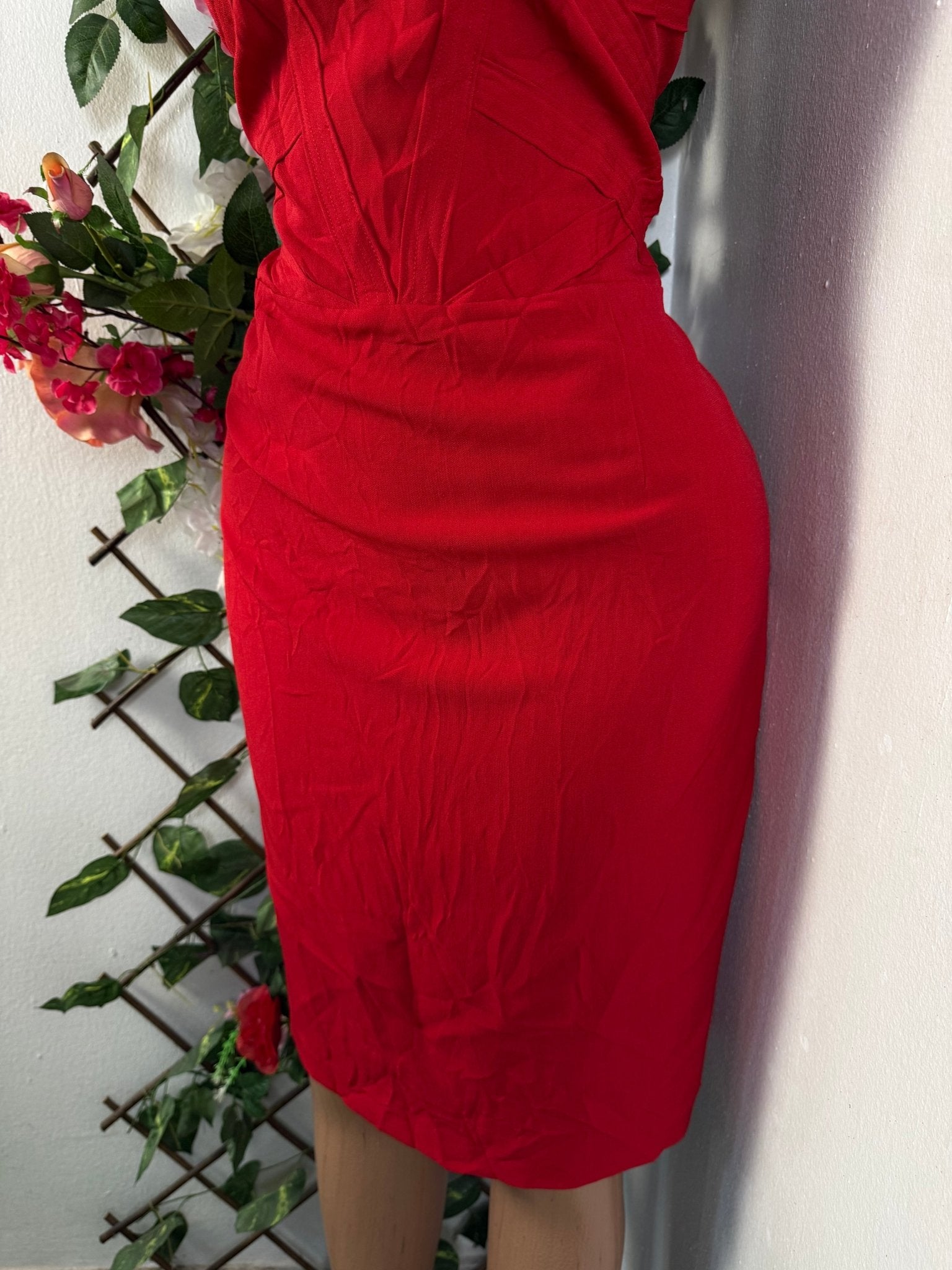 Robe moulante sans manches décollectée - Perluna Store