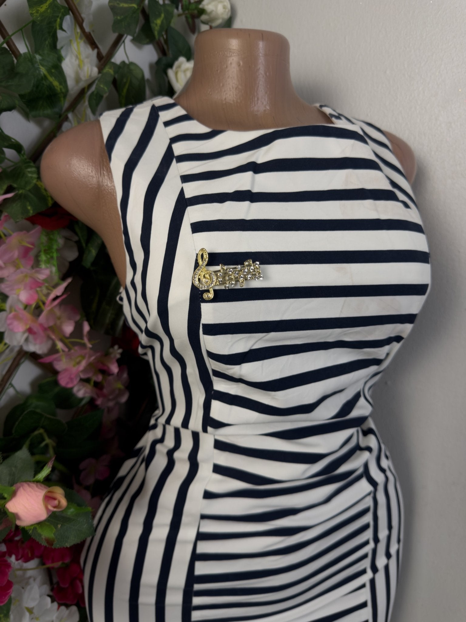 Robe moulante sans manches dos-nu - Perluna Store