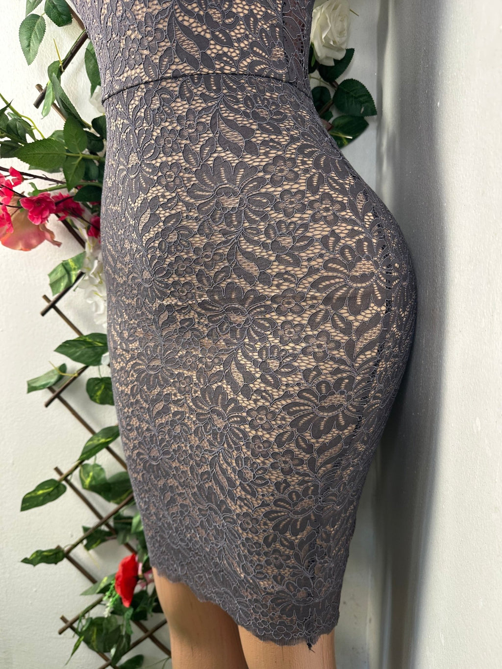 Robe moulante sans manches dos - nu - Perluna Store - kinshasa