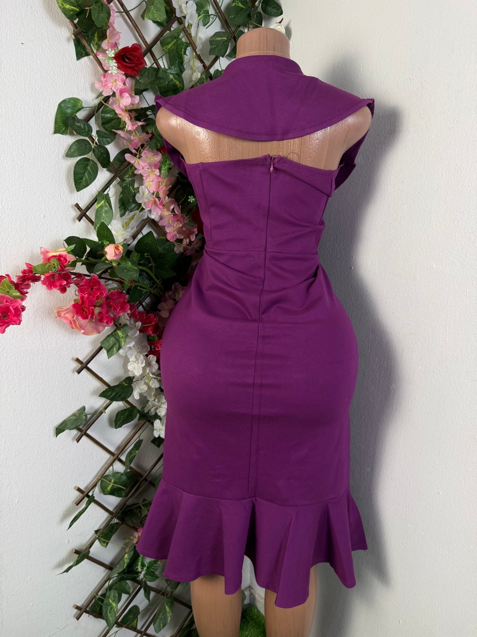 Robe moulante sans manches drapée - Perluna Store