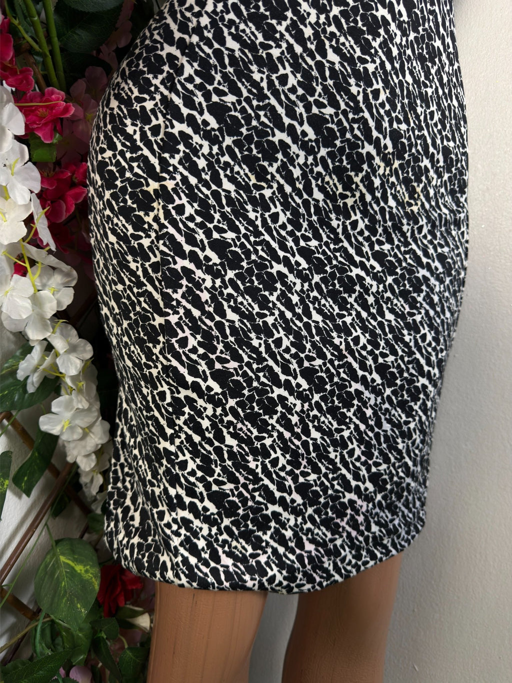 Robe moulante sans manches drapée - Perluna Store