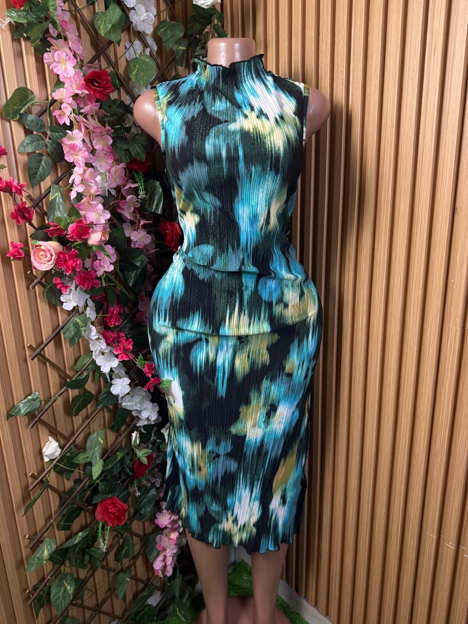 Robe moulante sans manches drapée - Perluna Store