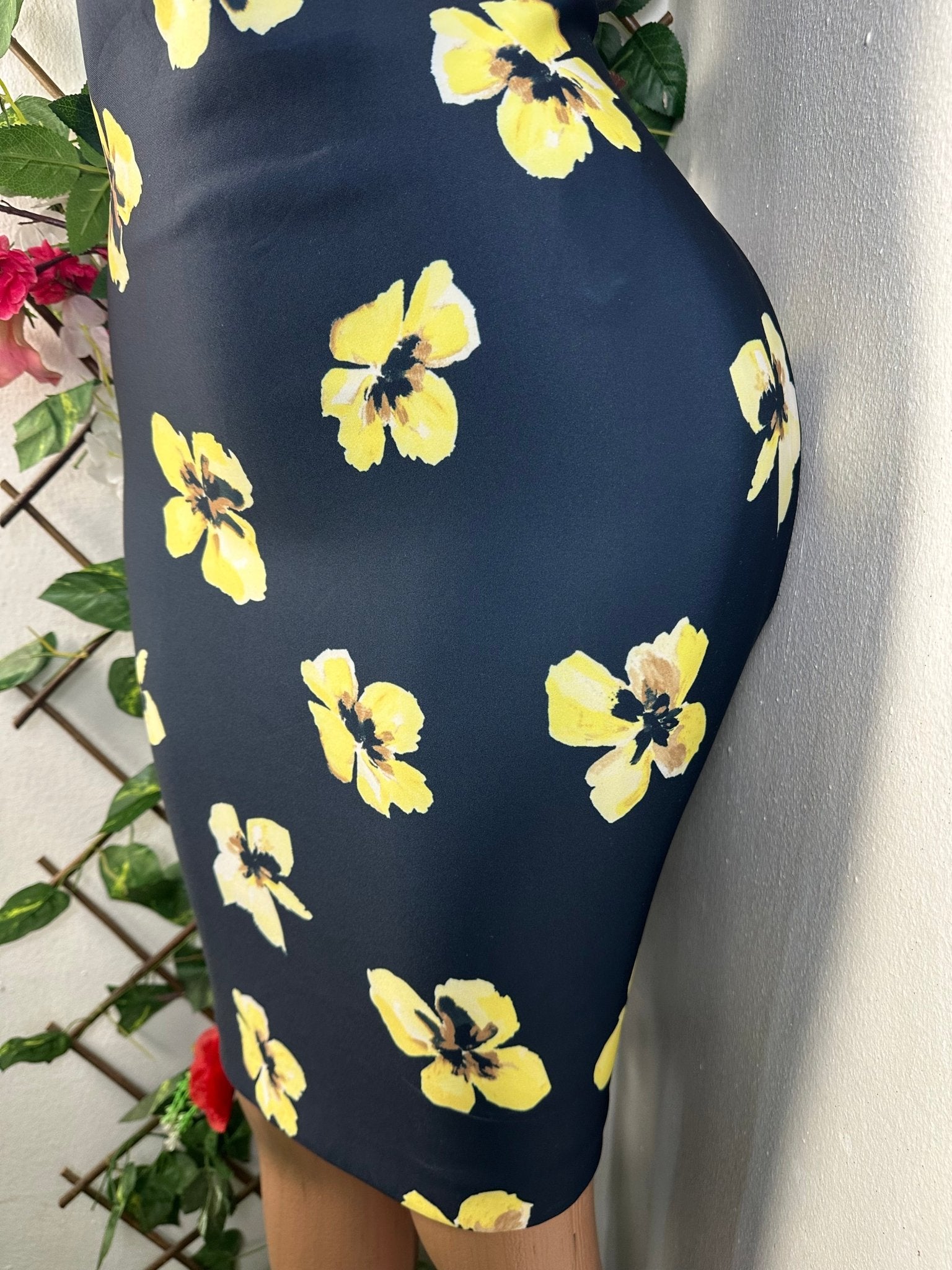 Robe moulante sans manches imprimée fleurie - Perluna Store
