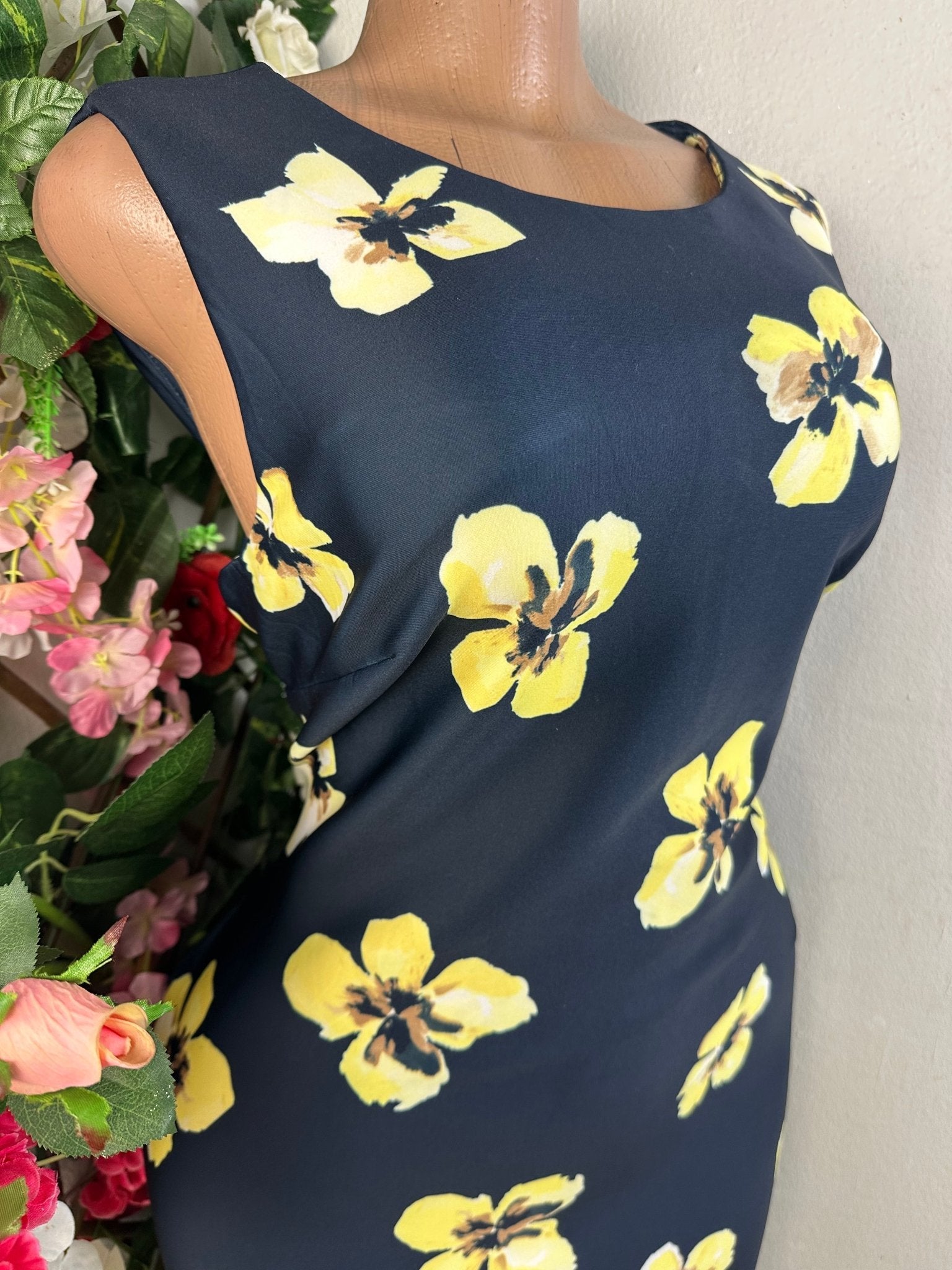 Robe moulante sans manches imprimée fleurie - Perluna Store