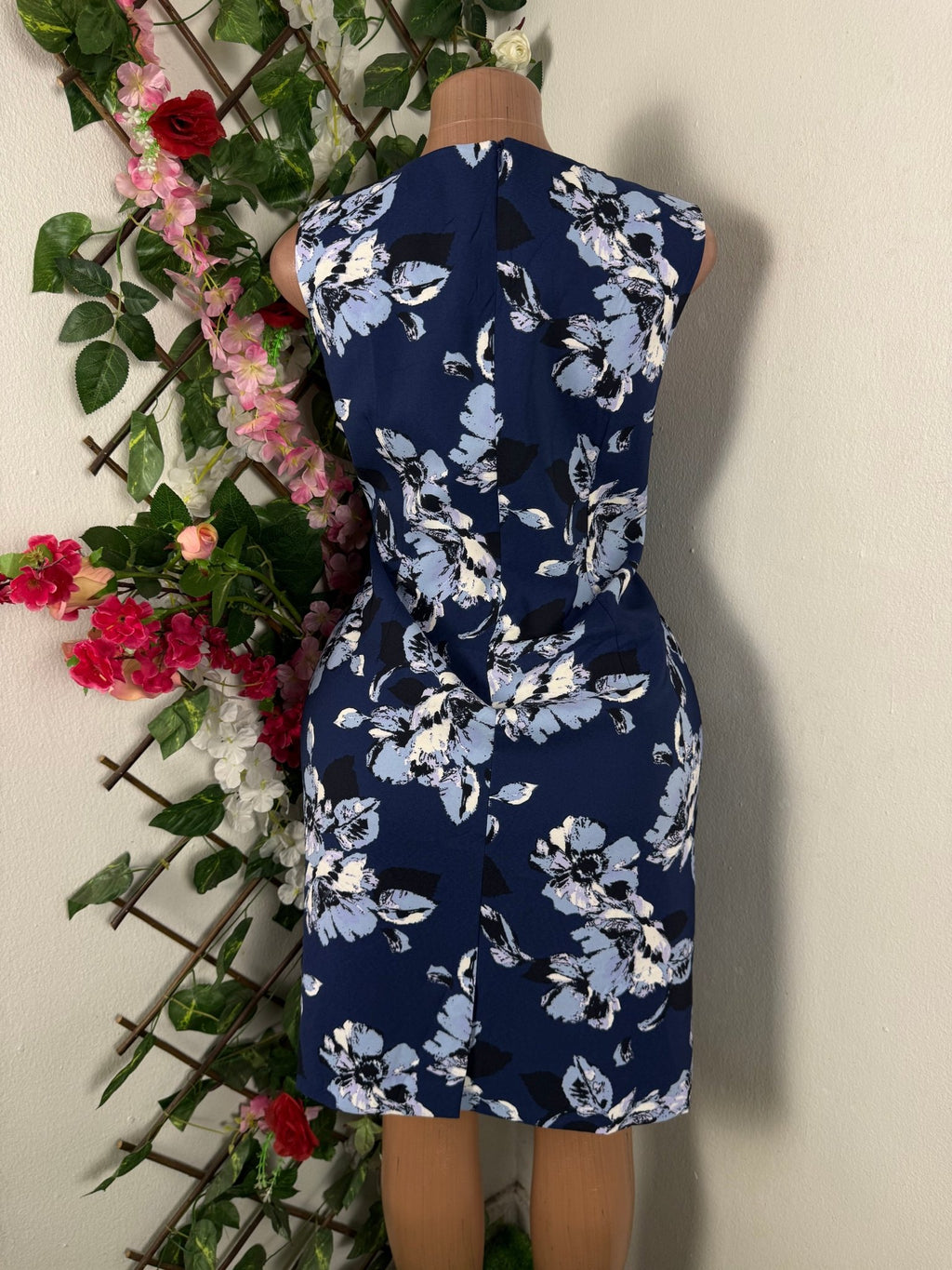 Robe moulante sans manches imprimée fleurie - Perluna Store
