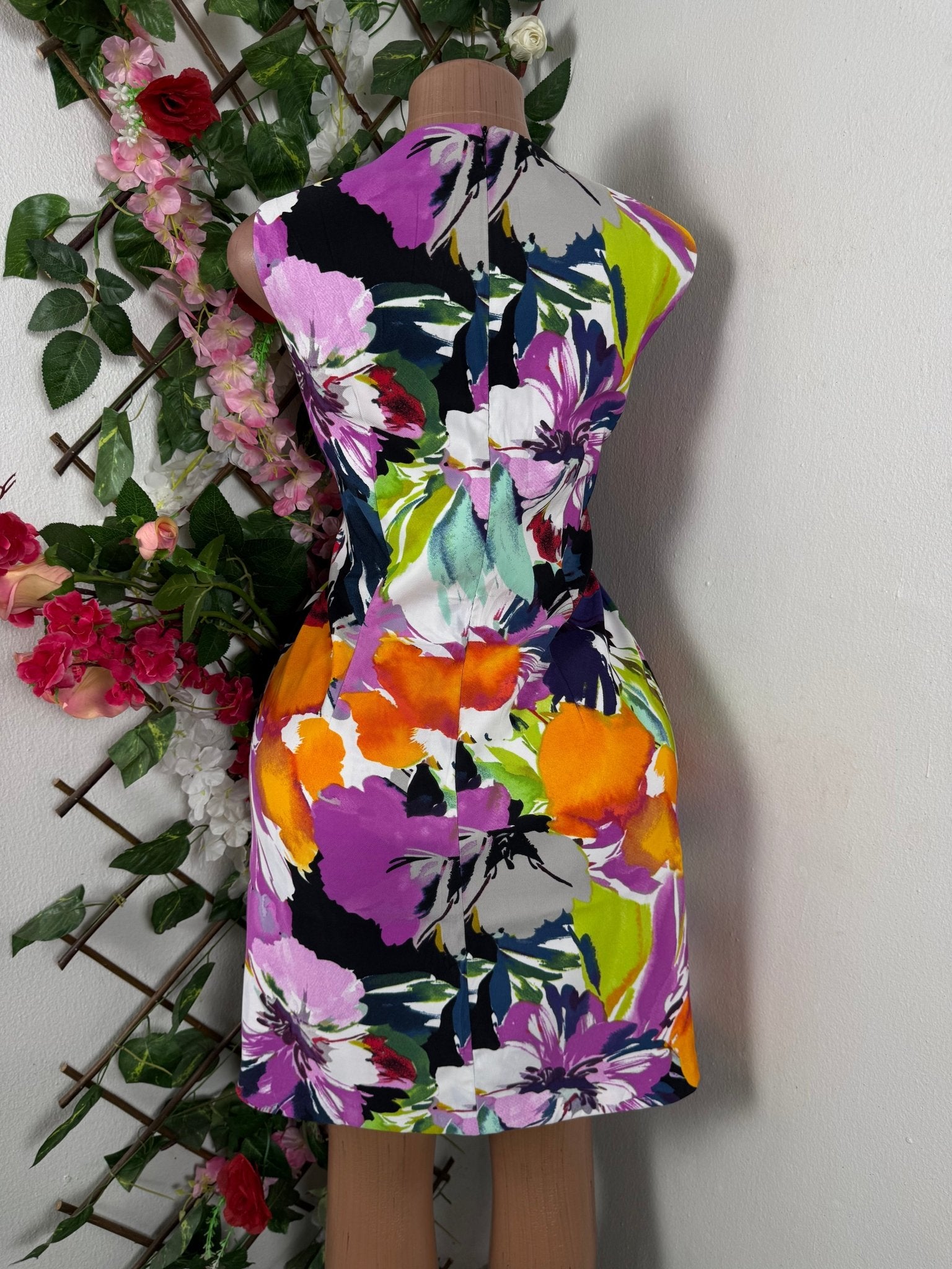 Robe moulante sans manches imprimée fleurie - Perluna Store