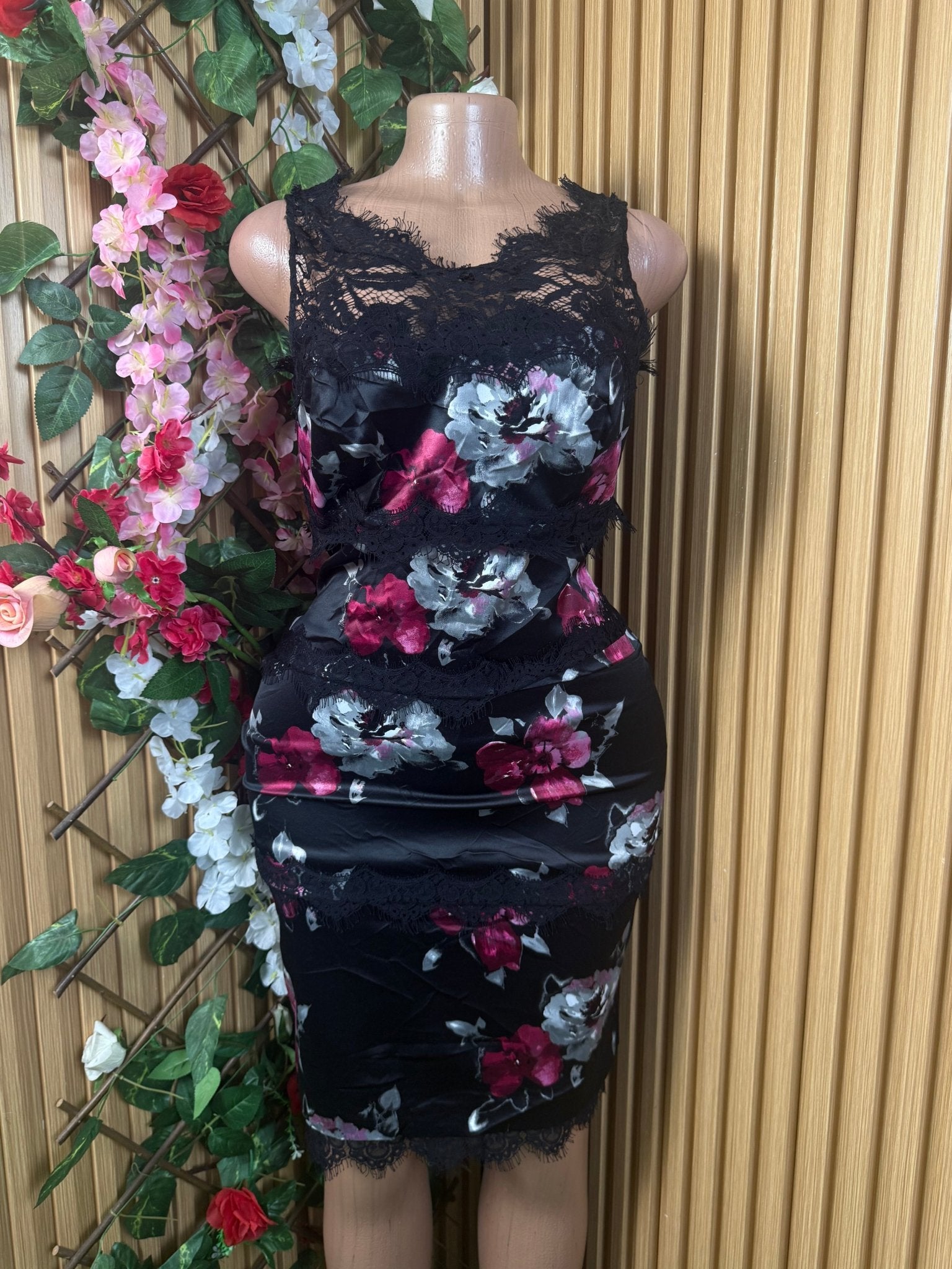 Robe moulante sans manches imprimée fleurie - Perluna Store
