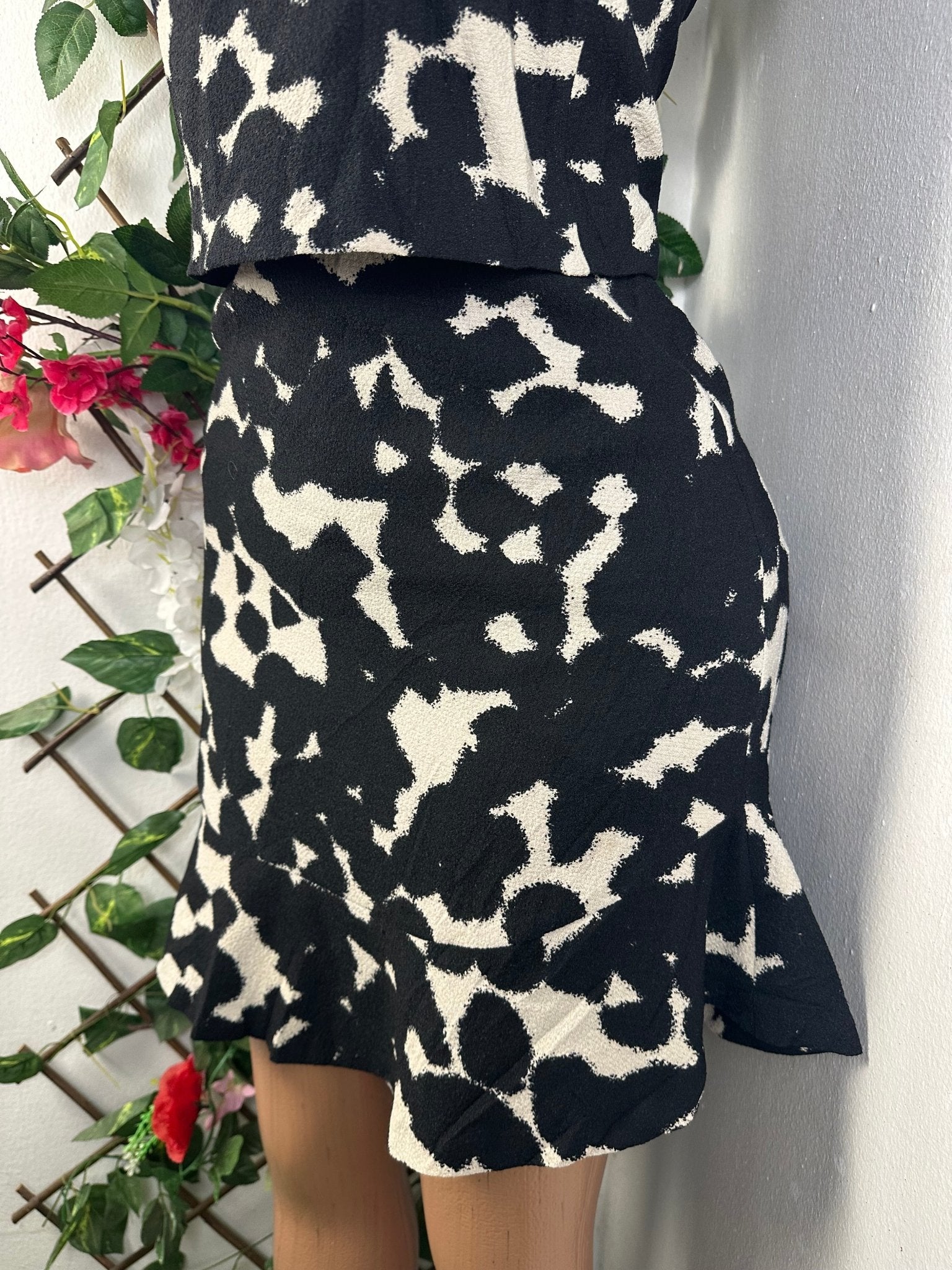 Robe moulante sans manches - Perluna Store - kinshasa