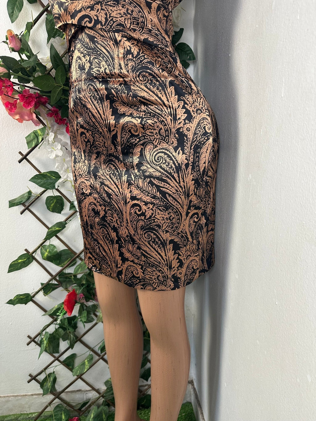 Robe moulante sans manches - Perluna Store - kinshasa