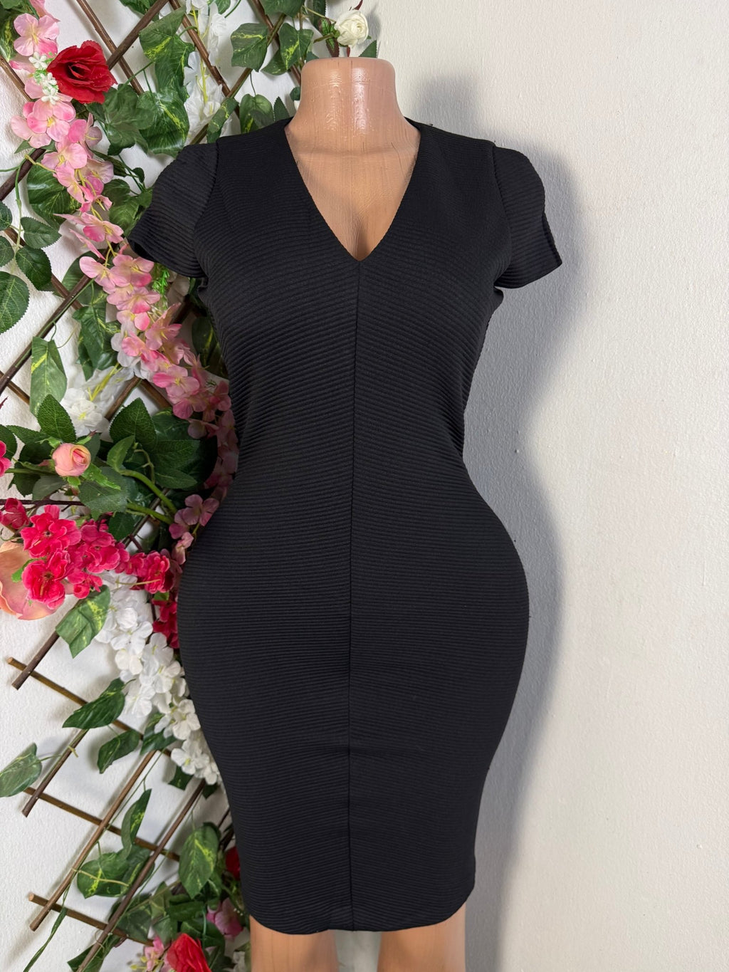 Robe moulante sans manches - Perluna Store
