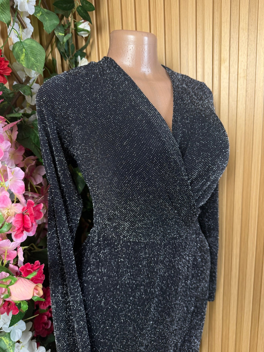 Robe moulante slim manches longues décollectée - Perluna Store