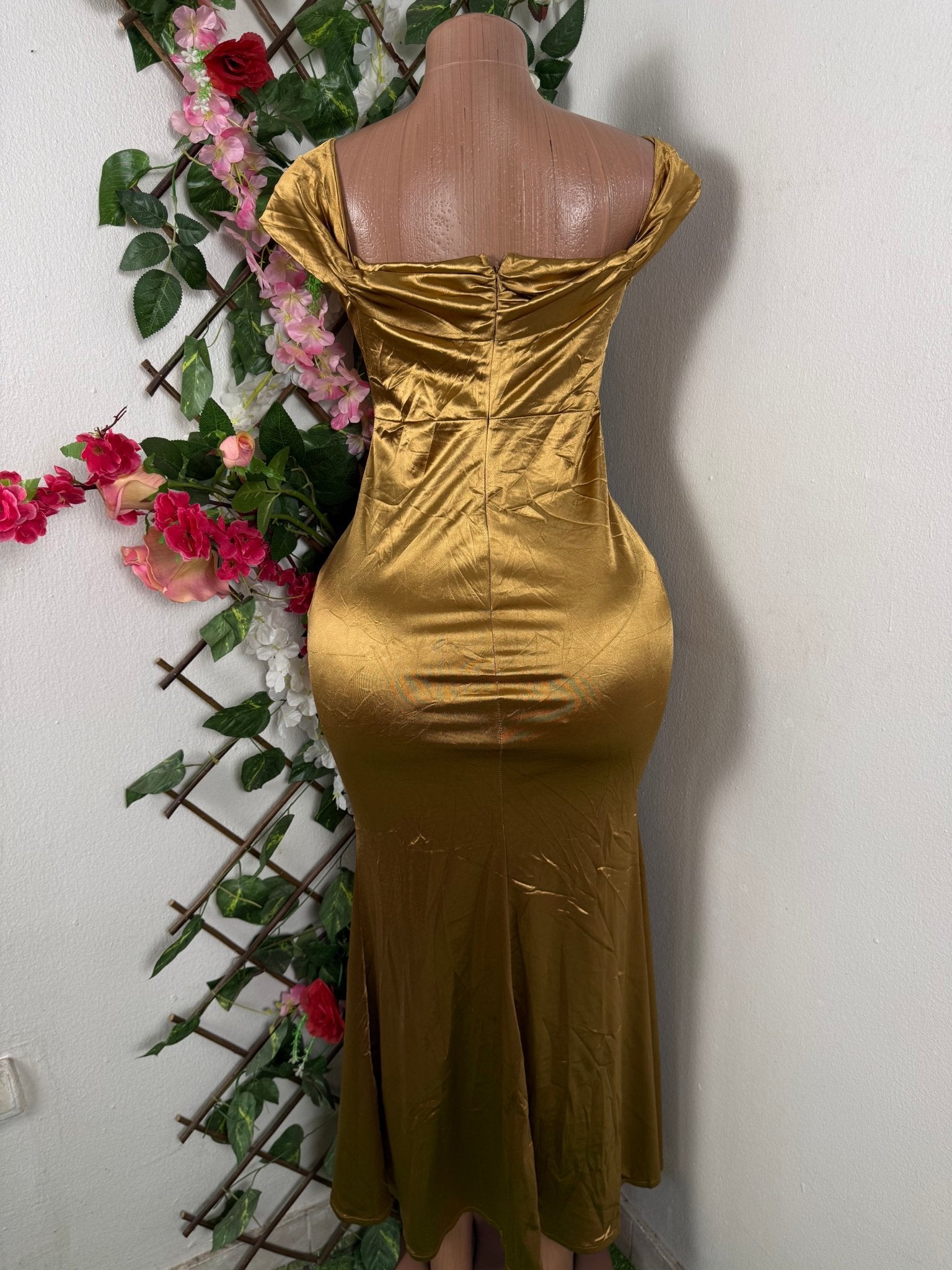 Robe moulante slim sans manches bustier - Perluna Store