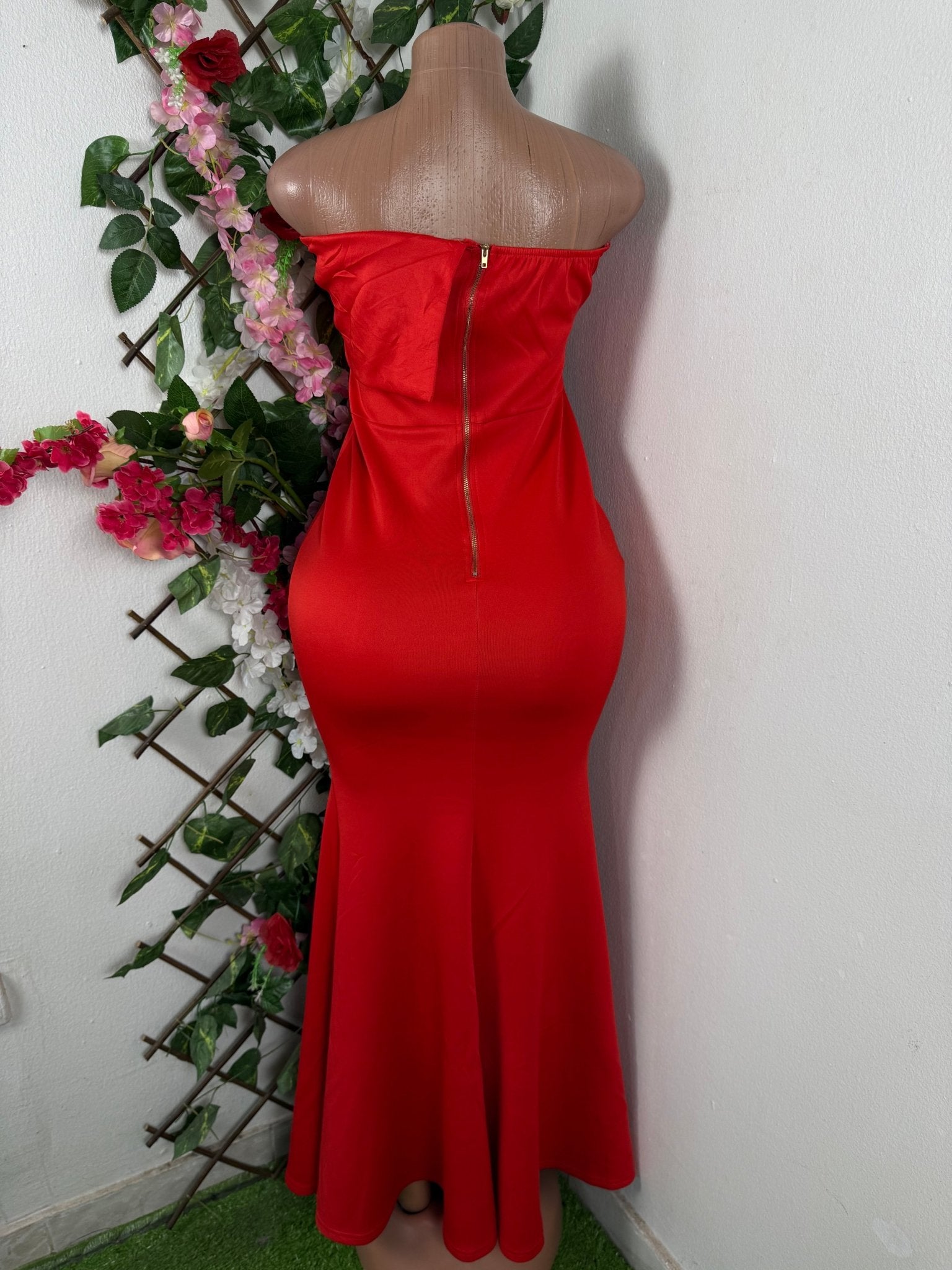 Robe moulante slim sans manches bustier - Perluna Store