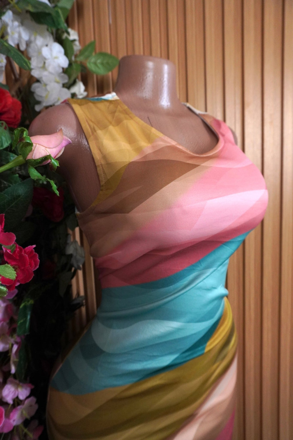 Robe moulante slim  sans manches décolletée-S - Perluna Store