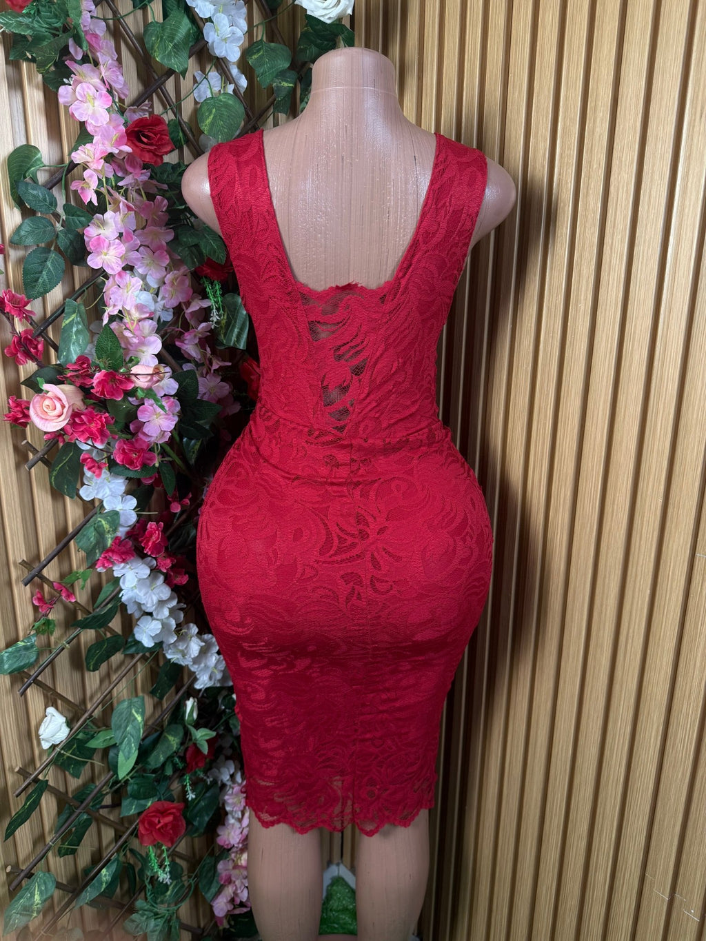 Robe moulante slim sans manches - Perluna Store