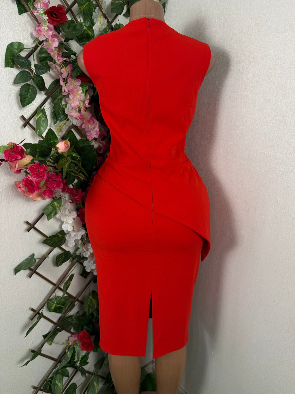 Robe moulante slim sans manches - Perluna Store