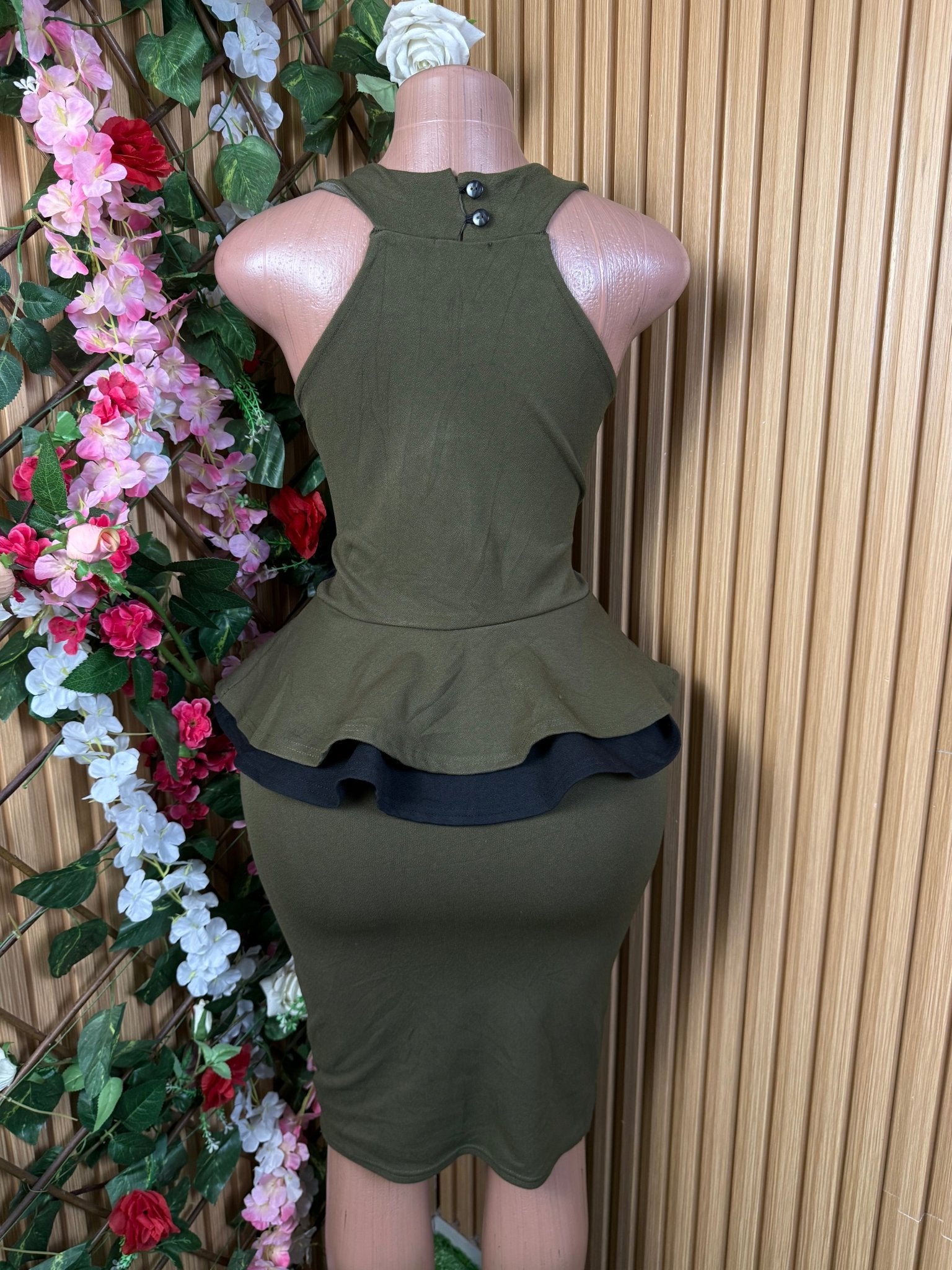 Robe moulante slim stylée sans manches - Perluna Store