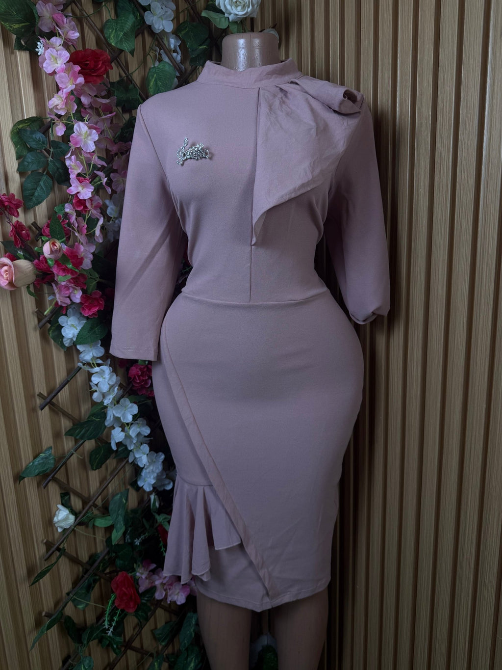 Robe moulante stylée manches longues - Perluna Store