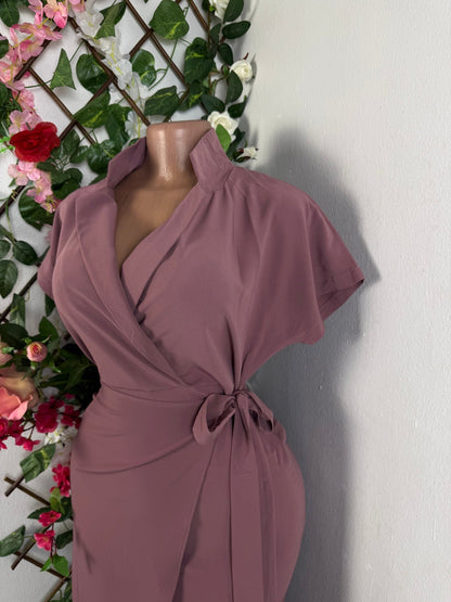 Robe portefeaulle colle en V - Perluna Store - kinshasa