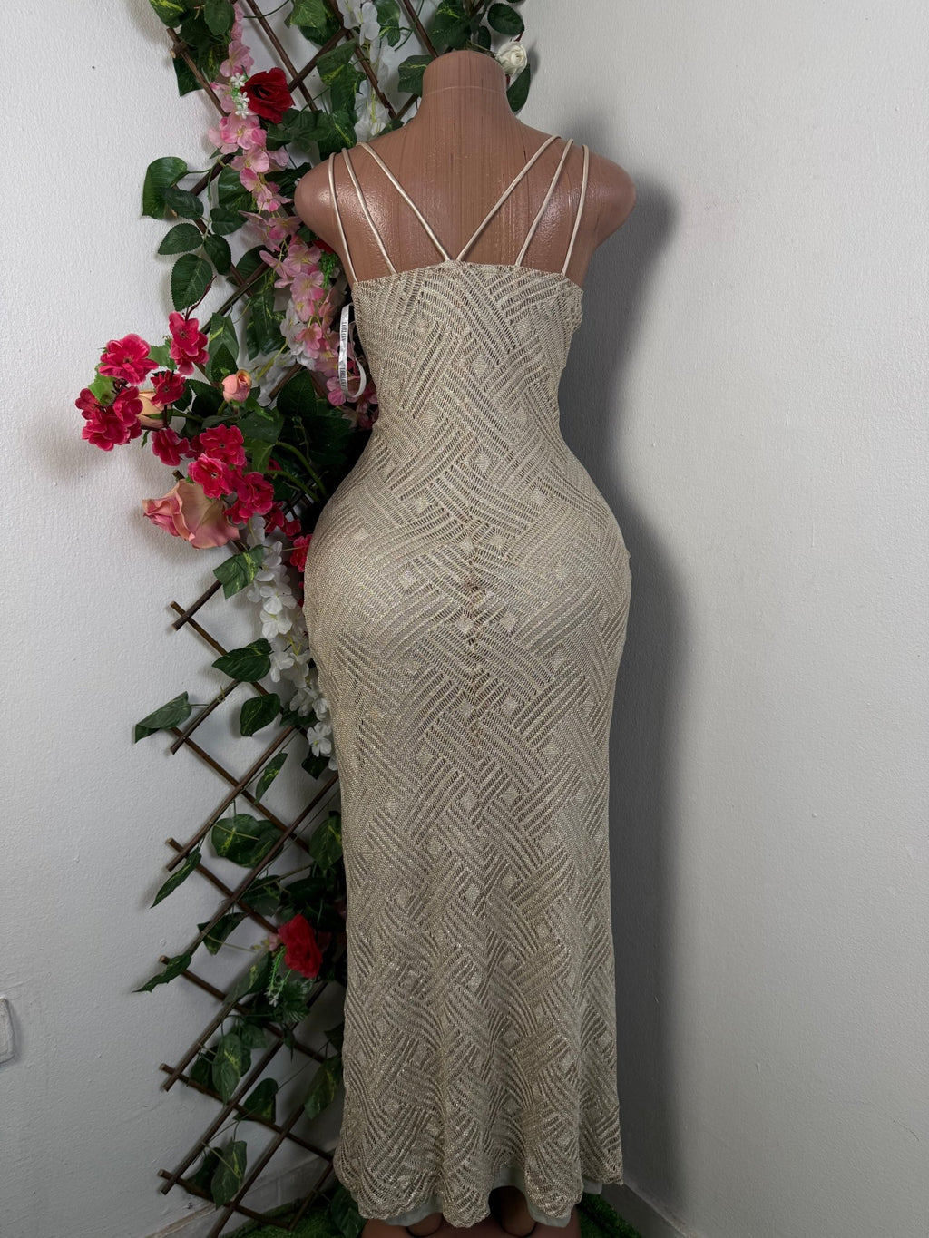 Robe soirée longue à fine bretelles - Perluna Store - kinshasa