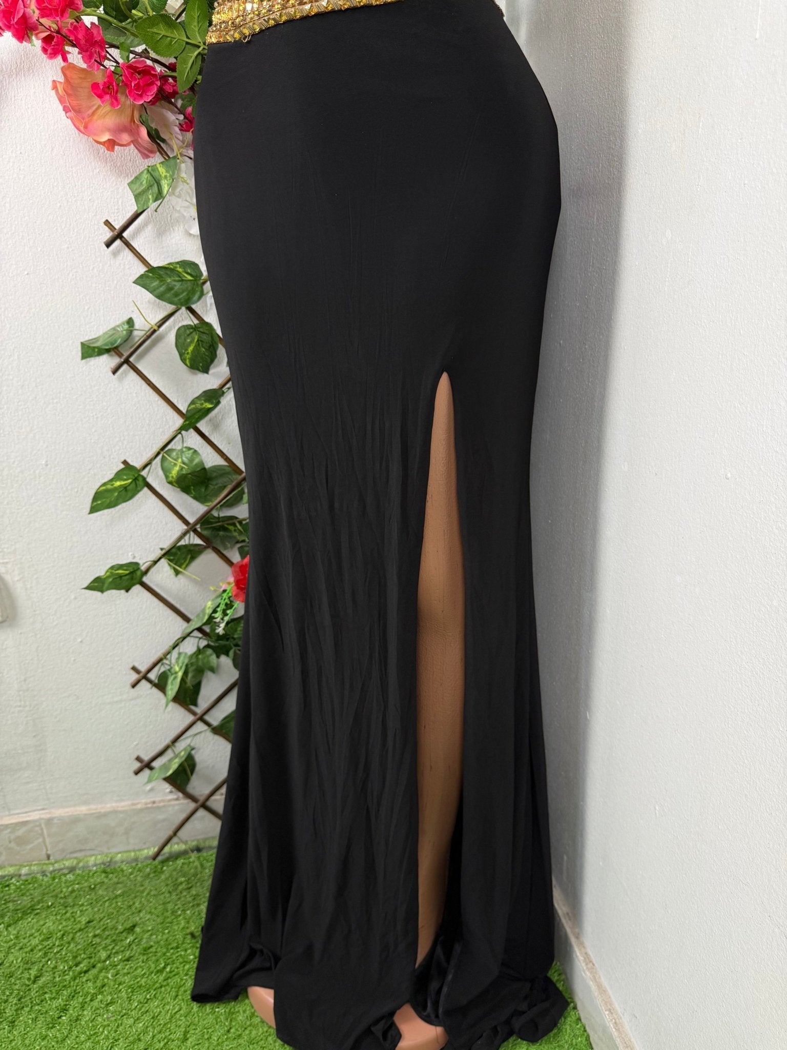 Robe soirée sans manches décolléctée - Perluna Store