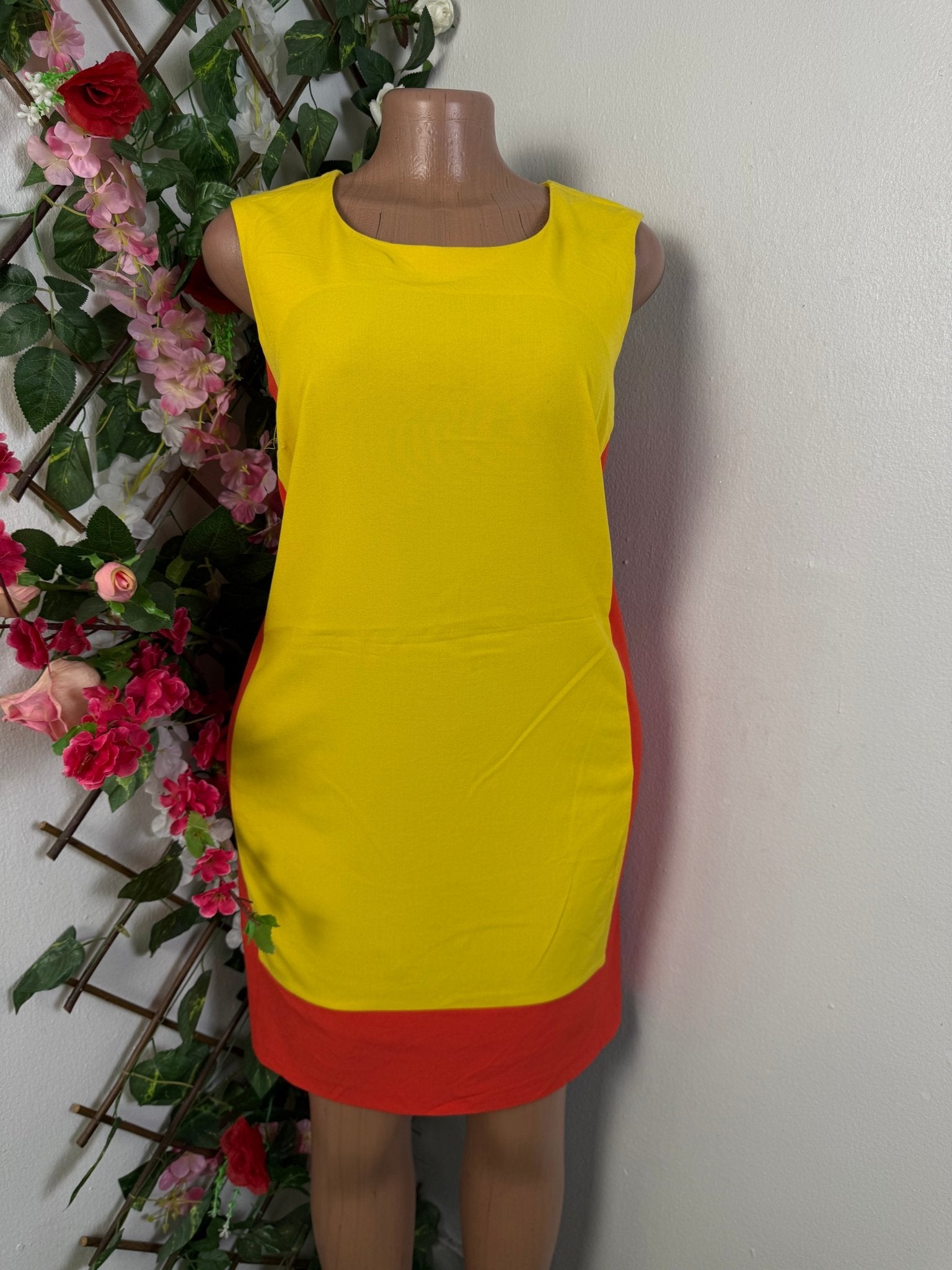 Robe tablier deux couleur sans manche - Perluna Store - kinshasa