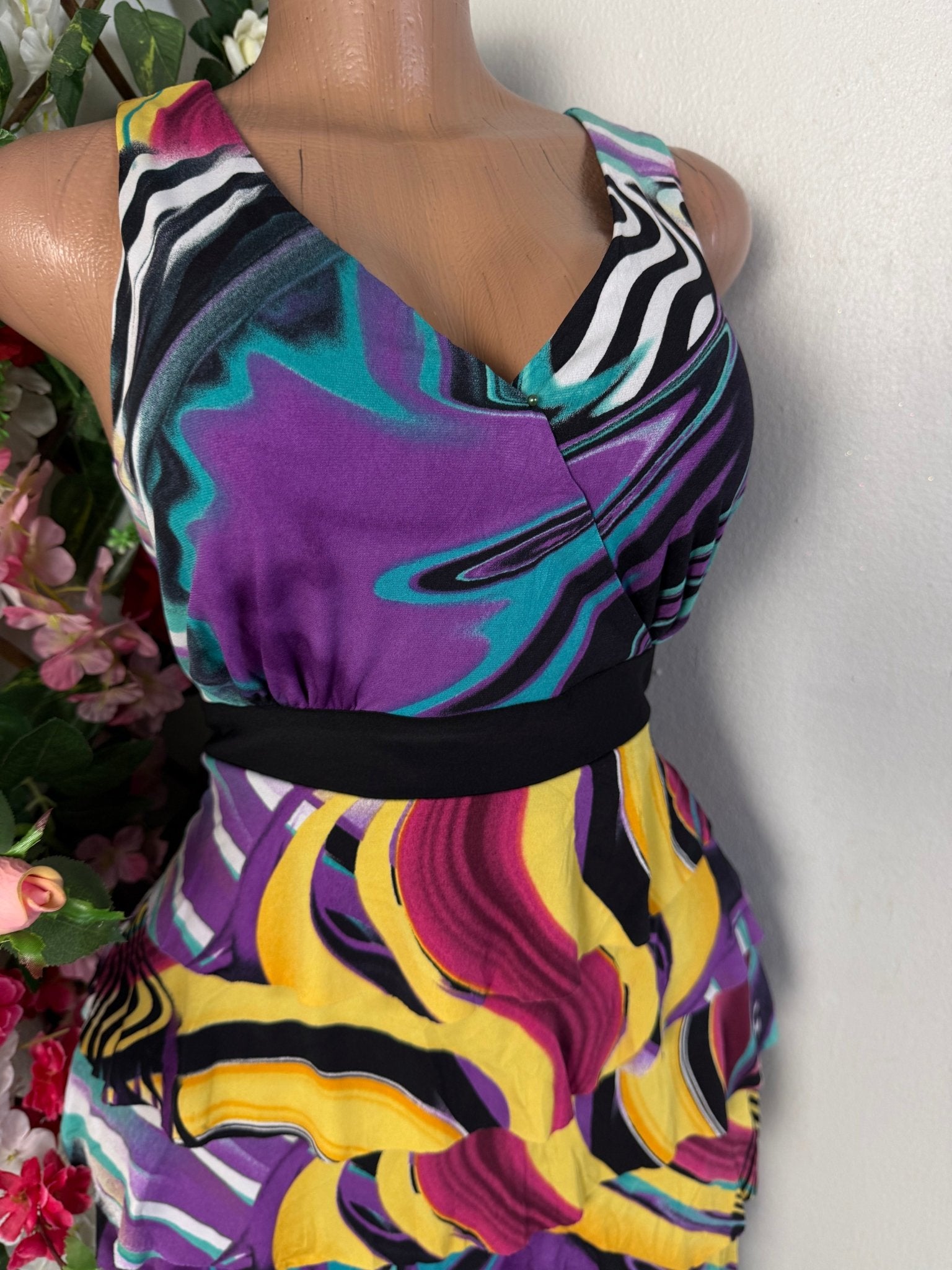 Robe volante mi longue cintrée - Perluna Store - kinshasa