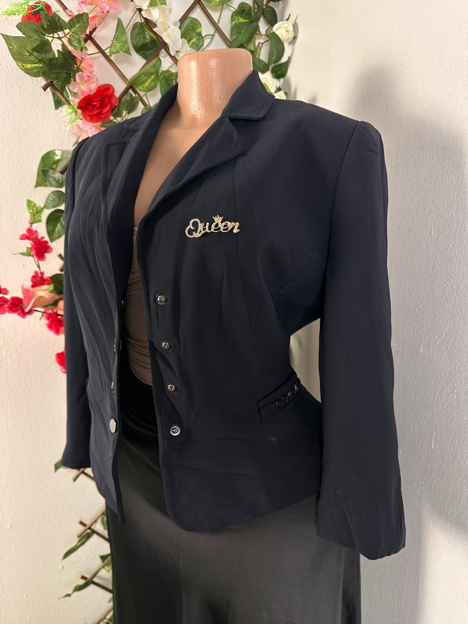 Veste blazer pour femme à boutons style vintage couleur noir - Perluna Store - kinshasa