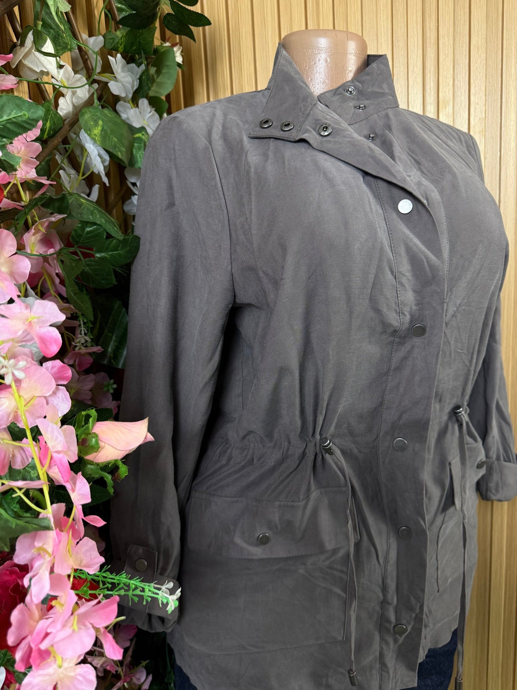 Veste blazer pour femme couleur gris à 6 boutons - Perluna Store
