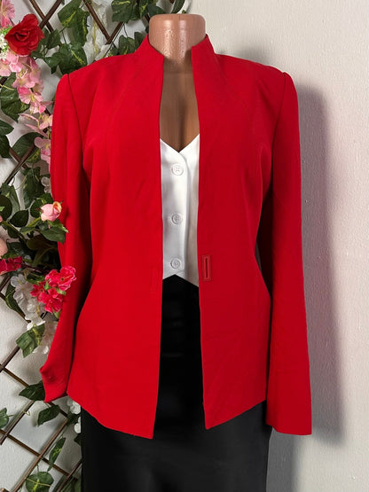 Veste blazer pour femme couleur rouge à colle montant sans bouton manche longue - Perluna Store - kinshasa