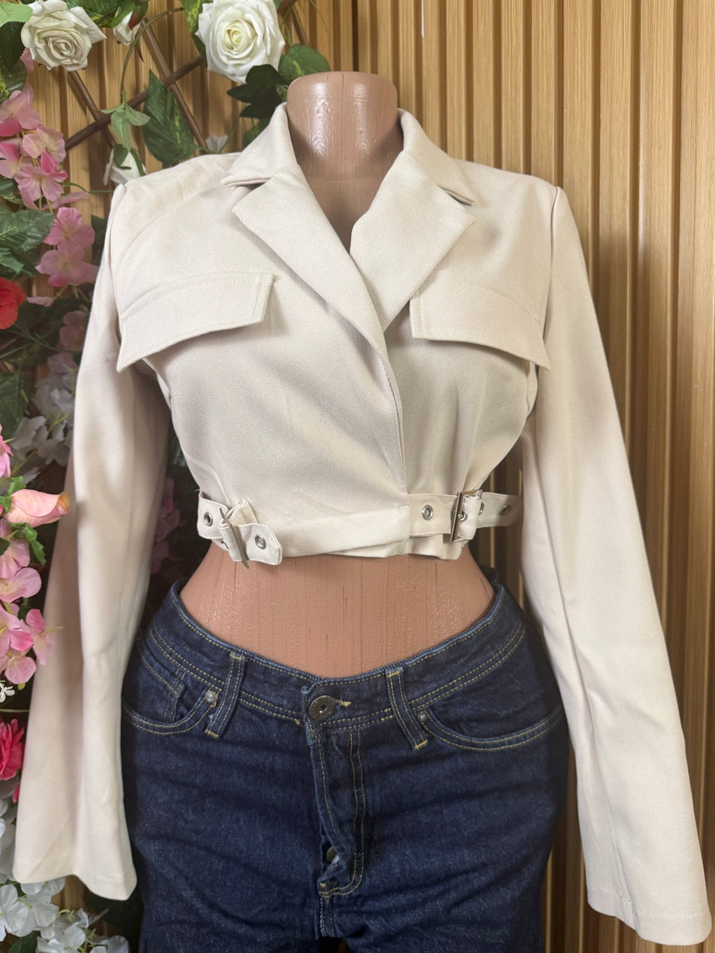 Veste blazer pour femme one bouton avec boucle - Perluna Store